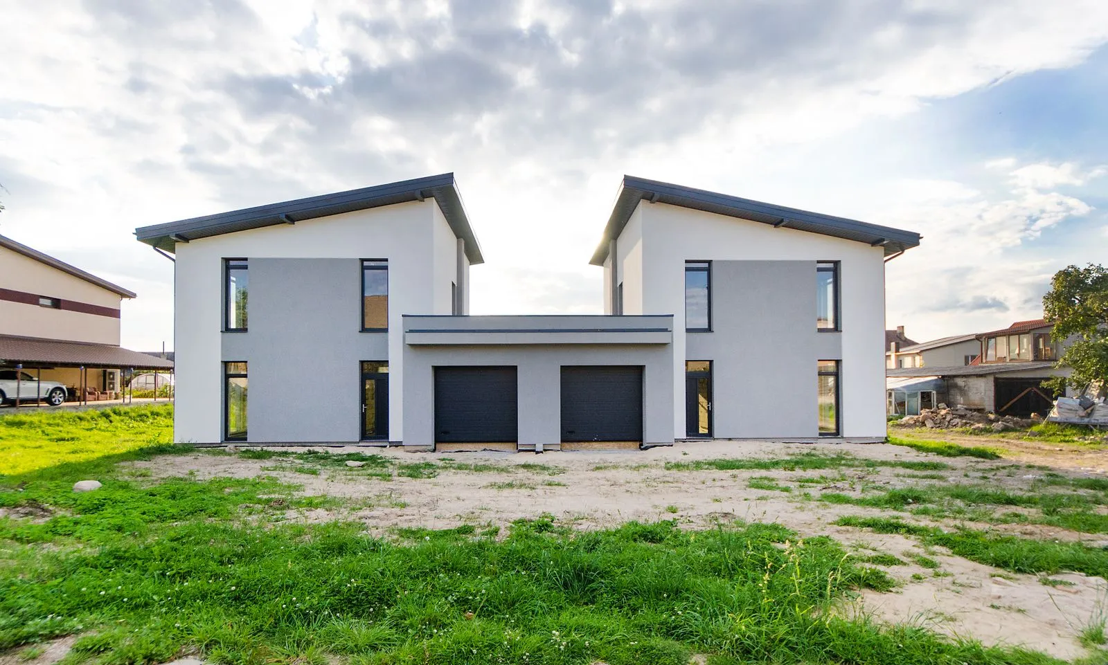Contemporary Form, Contemporary
