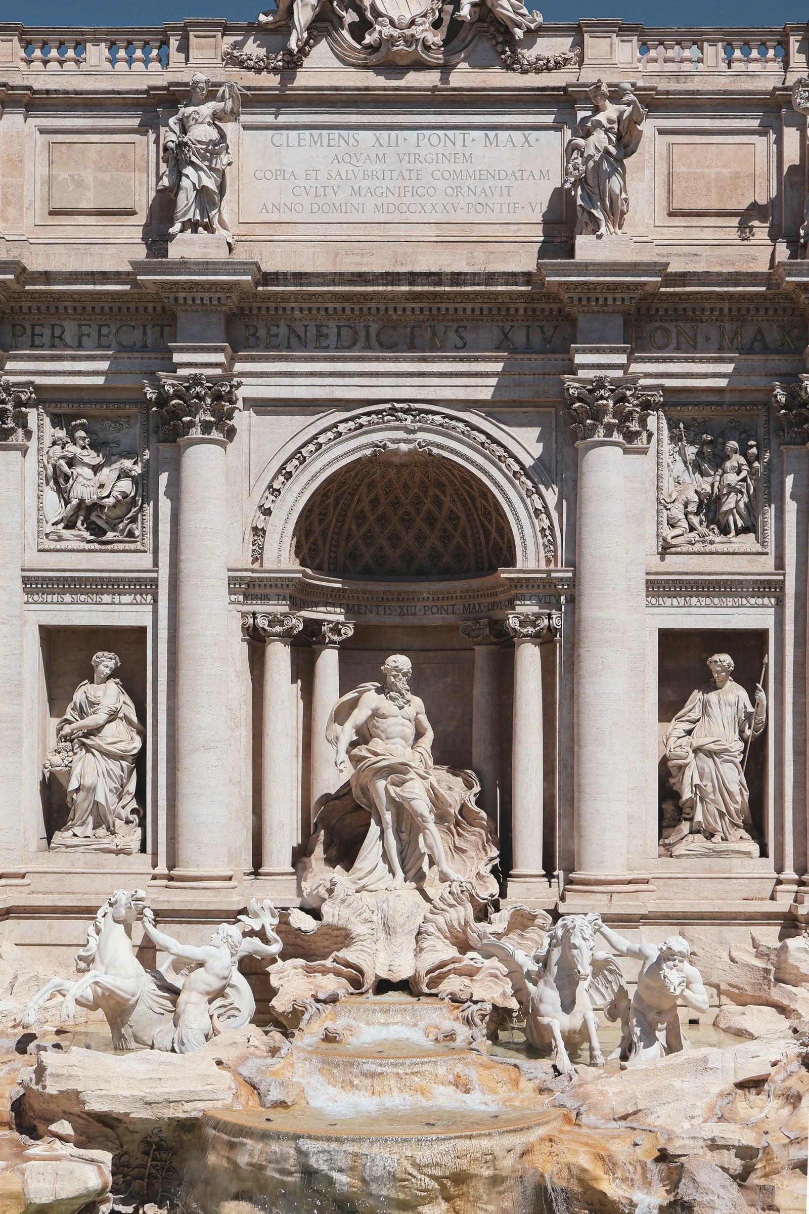 Trevi Fountain, Rome, Italy